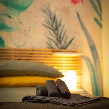 Calefati 384 Apartment Bari