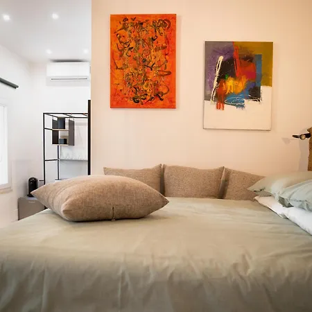Apartamento Calefati 384 *