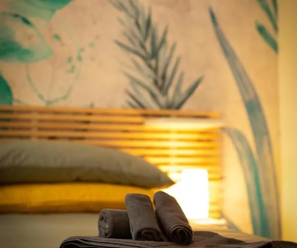 Calefati 384 Apartment Bari